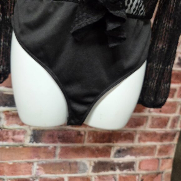 Women's BLASHE Sheer Lace Bodysuit Large - Picture 6 of 7